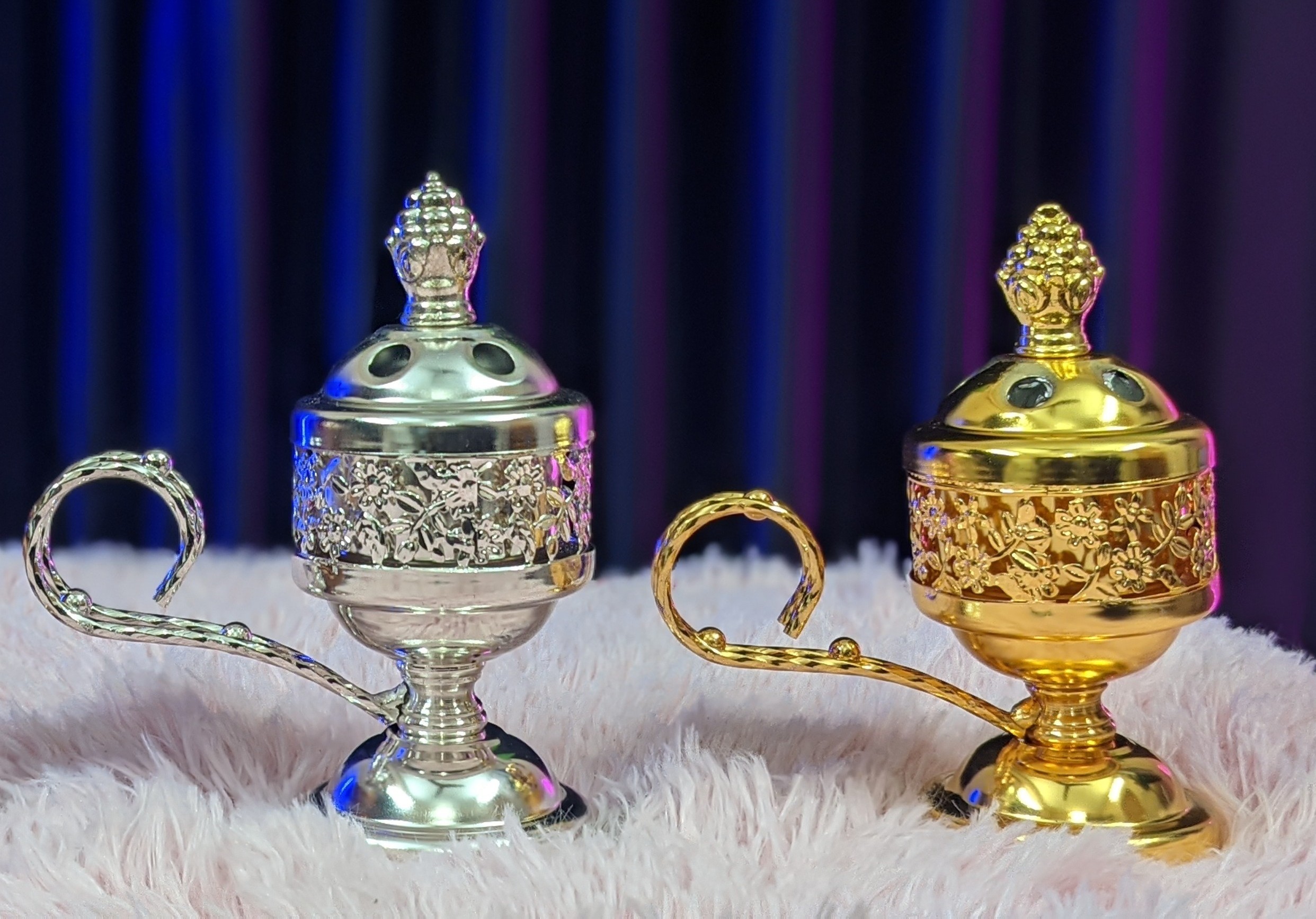 কালার এভেইলেবল